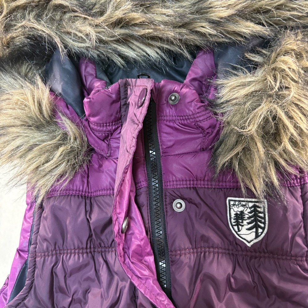 American Eagle Purple Puffer Vest Women Small Hooded Faux Fur Trim Quilted Zip - Picture 3 of 7
